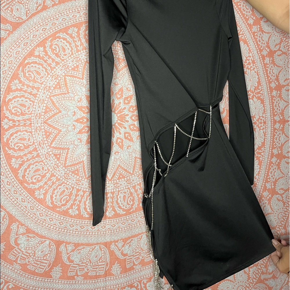 Sexy long sleeve dress with silver chains